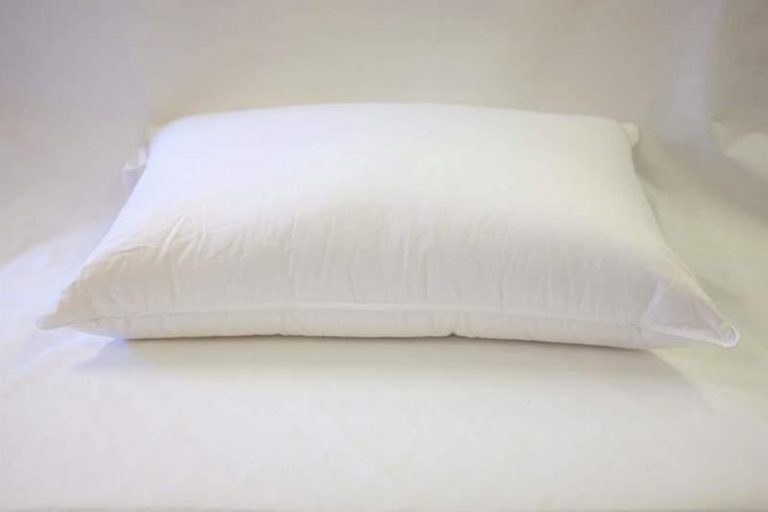 10 Best Down Pillow In September 2024 [Reviews And Guide]