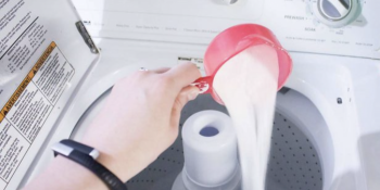 How to Wash Pillows: A Complete Guide [current_date format=’m/Y’]