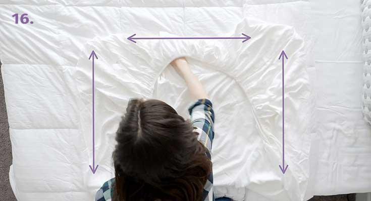 how-to-fold-a-fitted-sheet-16.jpg