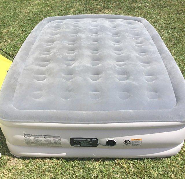 futon-vs-air-mattress-3.jpg