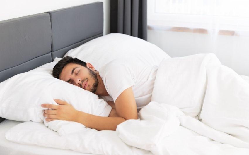 myths-and-facts-about-sleep-4.jpg