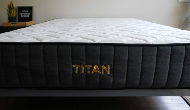 titan-vs-winkbed-plus-3.jpg