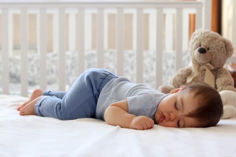 Infant Sleep Cycles: How Are They Different From Adults? | Sleep Foundation