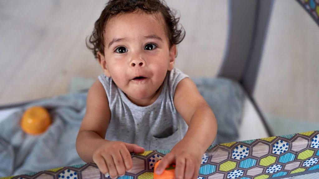 How Long Can Baby Sleep In Pack N Play? Safe Guide Update 06 / 2024