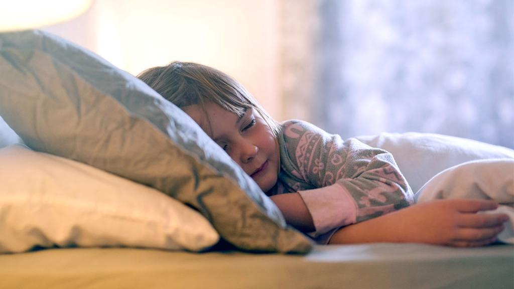 Bad dreams and nightmares in children | Raising Children Network