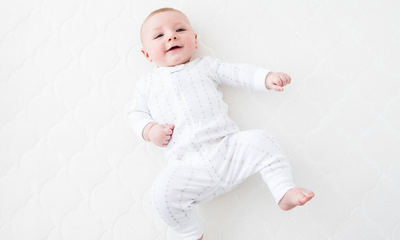 When To Stop Swaddling Baby? A Perfect Guide For You!